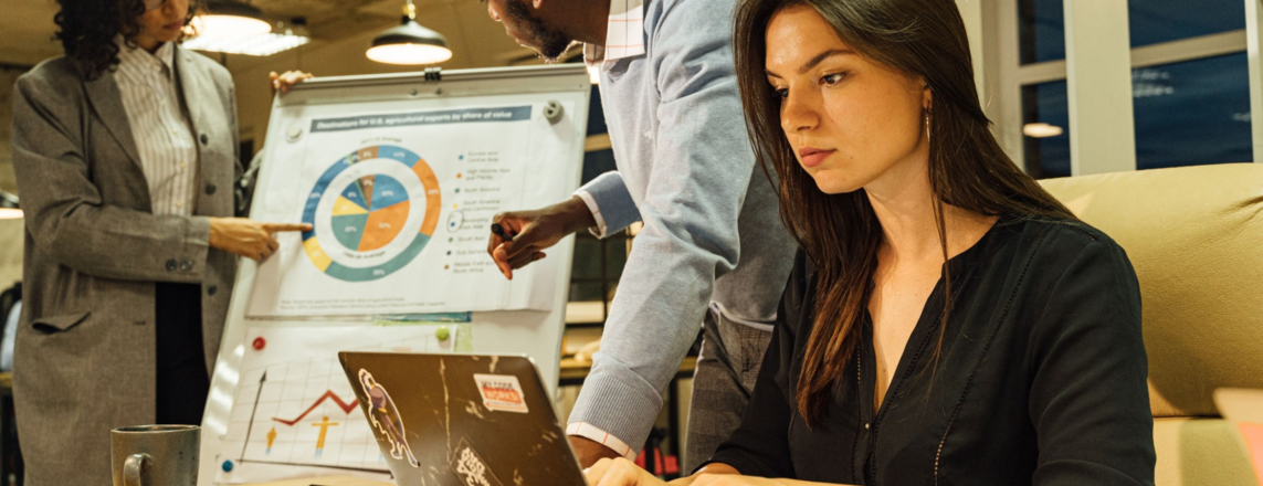 B2B-marketing-workflows-to-automate-with-AI-first-line-software